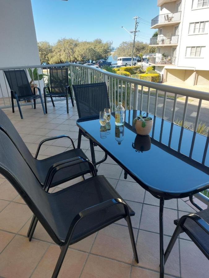 Sandy Shores Holiday Units Golden Beach Buitenkant foto